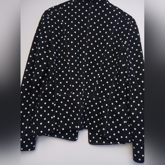 Marc Cain Black and White Polka Dot Knit Blazer.Size 4 - Picture 7 of 12